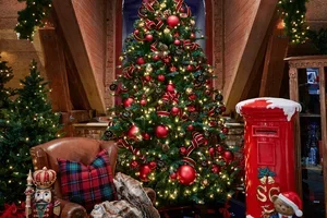 Newport Christmas Shop is LIVE