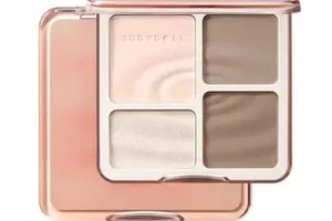 See What’s Trending in Makeup💖