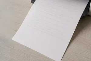 Näyttääkö tulostusjälki tältä? 🖨️ Tilaa uudet musteet!